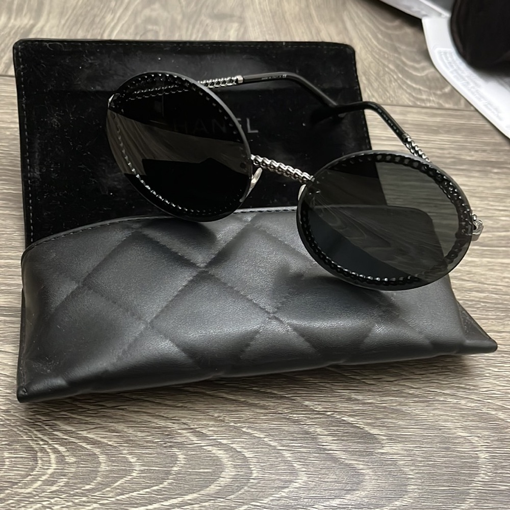 Chanel Interlocking Cc Round Sunglasses - image 6